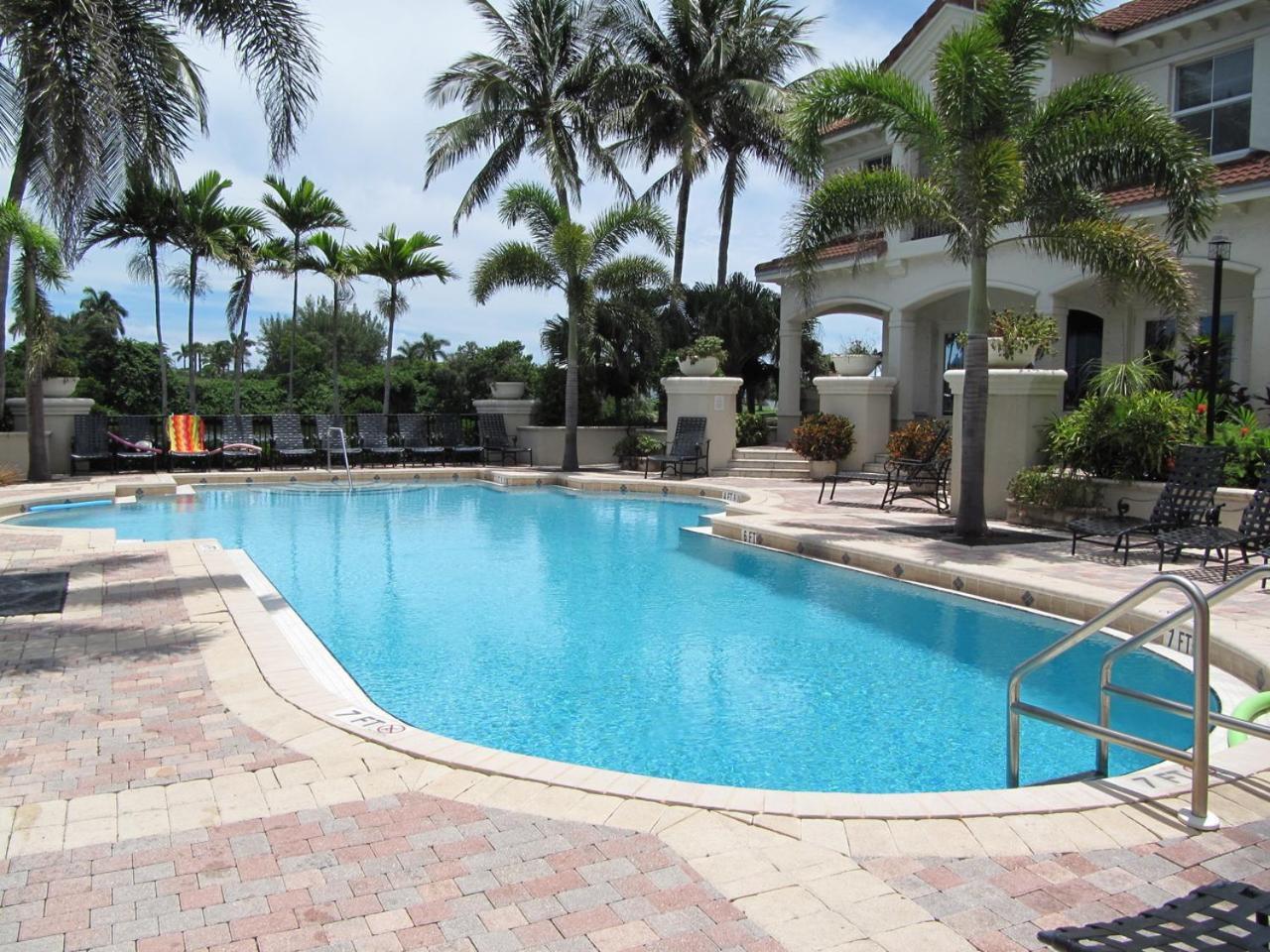 Tuscany Condominium Boynton Beach Exterior foto